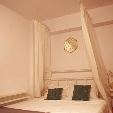 Cozy Nest *